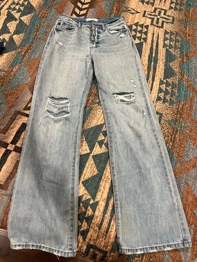 Kancan Light Wash Distressed Women's Jeans